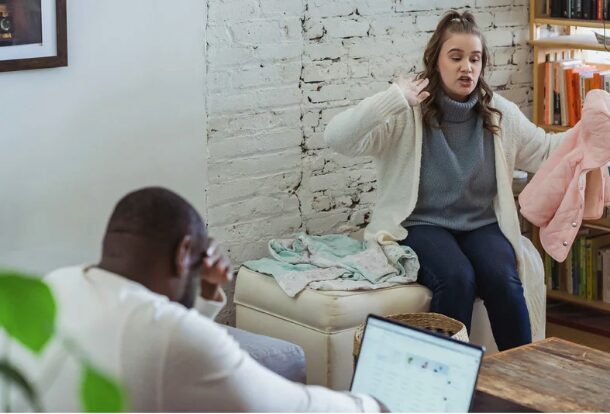 私たちは「気づかないうちに」ハシゴを外されている