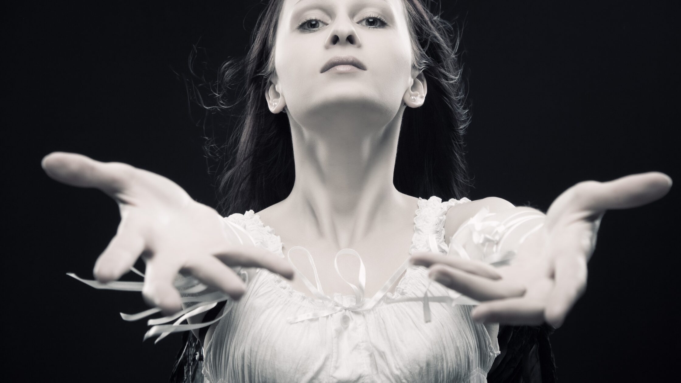 人生の意味は“今ここ”にある｜言葉に支配されず尊厳を取り戻す方法