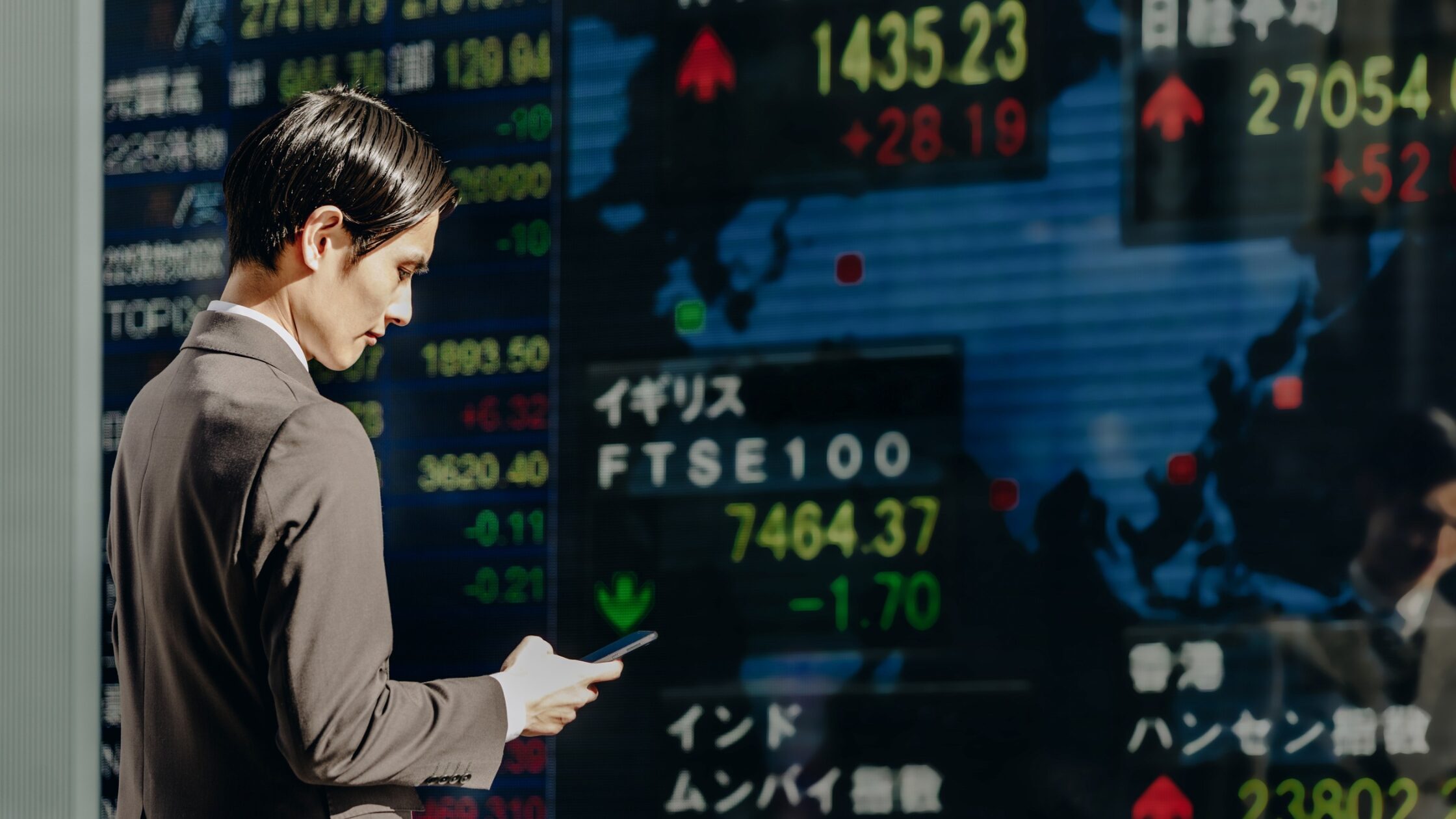 【円安×物価高×金利】生活が苦しくなる“因果の鎖”と、備える視点