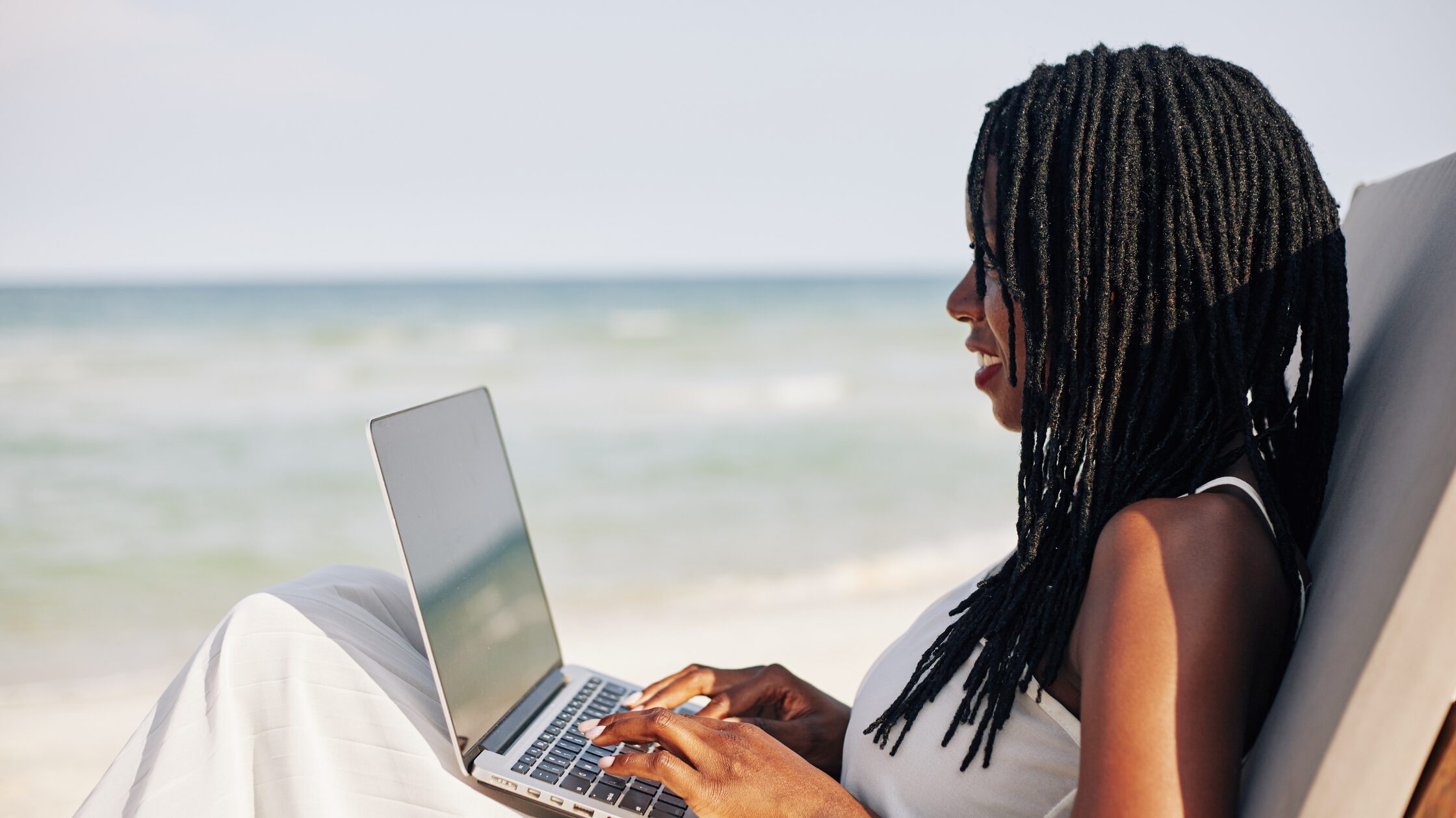 “ほったらかしで稼ぐ”は実在する。でも入口には試練がある